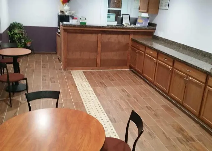 6 Az Downtown Grand Canyon Hotel 3*