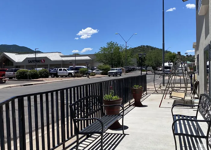 Hotel 6 Az Downtown Grand Canyon 3*