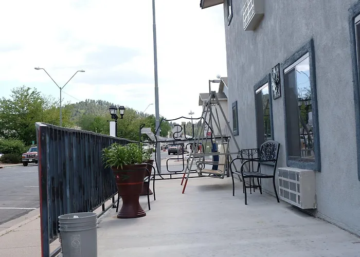 6 Az Downtown Grand Canyon Hotel 3*